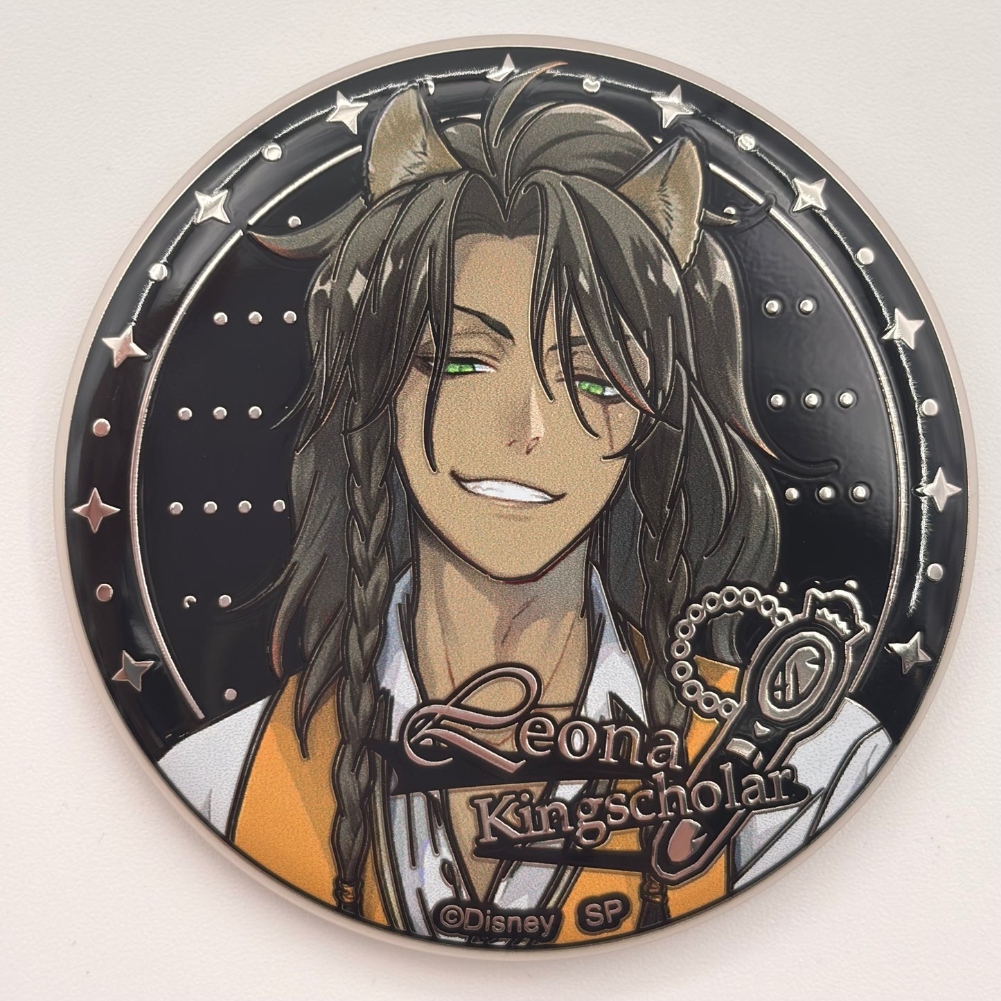 Twisted Wonderland Leona Kingscholar Button