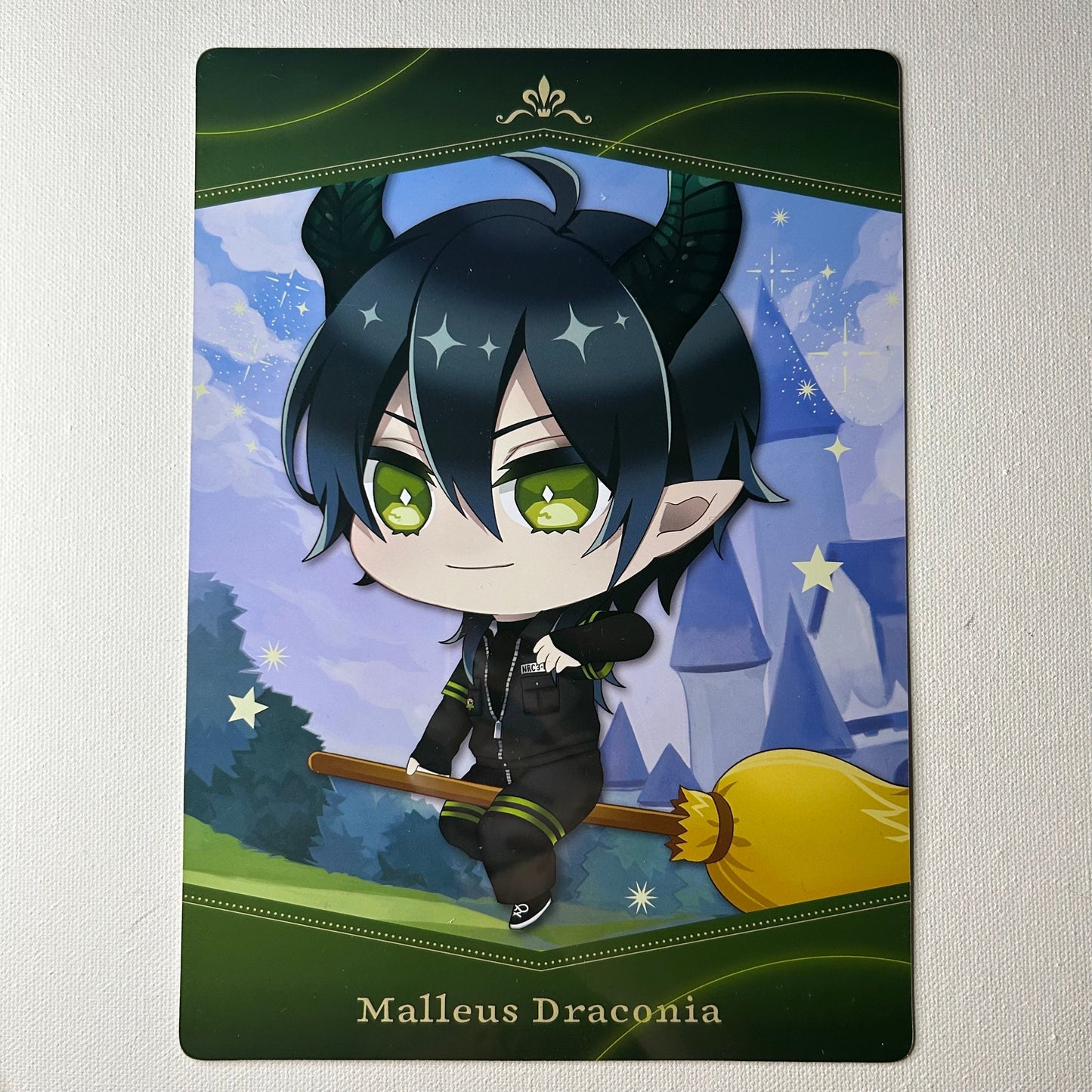 Twisted Wonderland Malleus Draconia Pencil Board