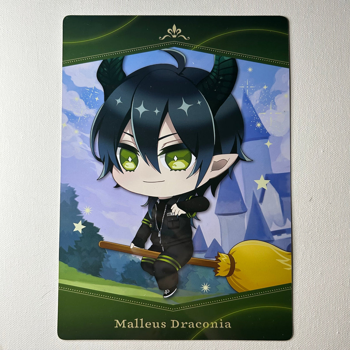 Twisted Wonderland Malleus Draconia Pencil Board