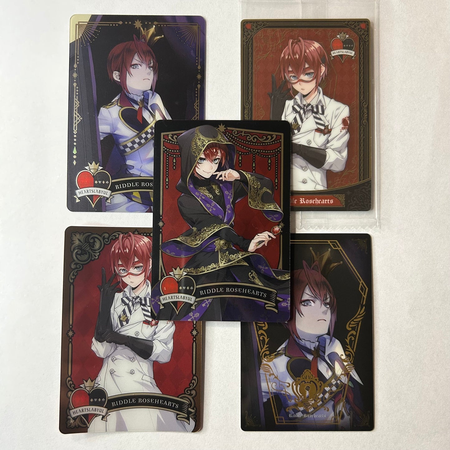 Twisted Wonderland Riddle Rosehearts Trading Card Set