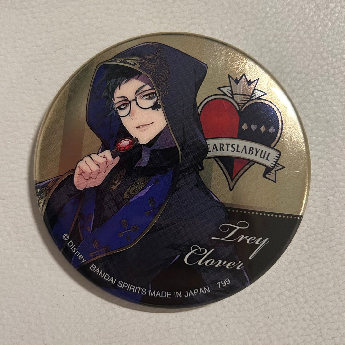 Twisted Wonderland Trey Clover Button