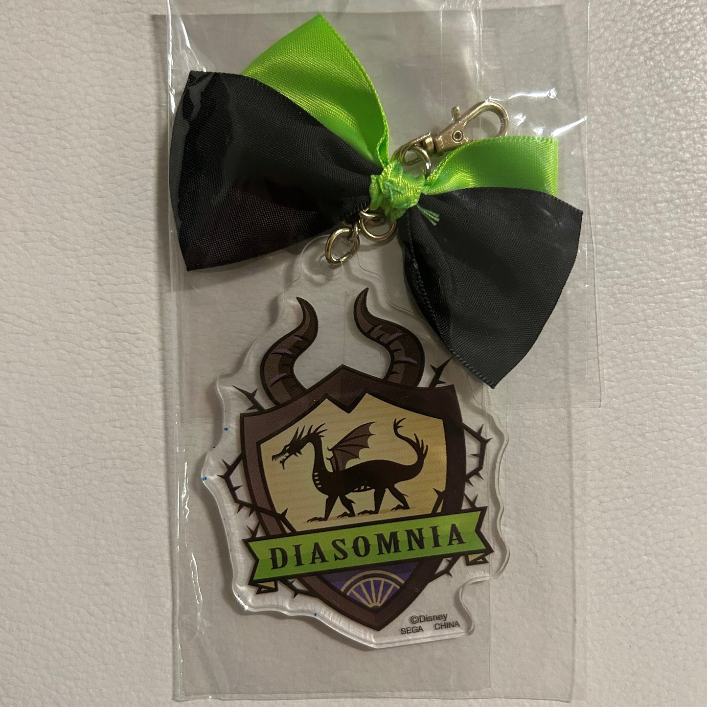 Twisted Wonderland Diasomnia Dorm Acrylic Keychain