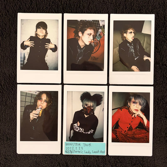 ΛrlequiΩ Aki Cheki ❀