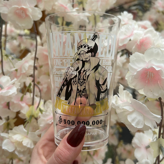 One Piece Law Becher