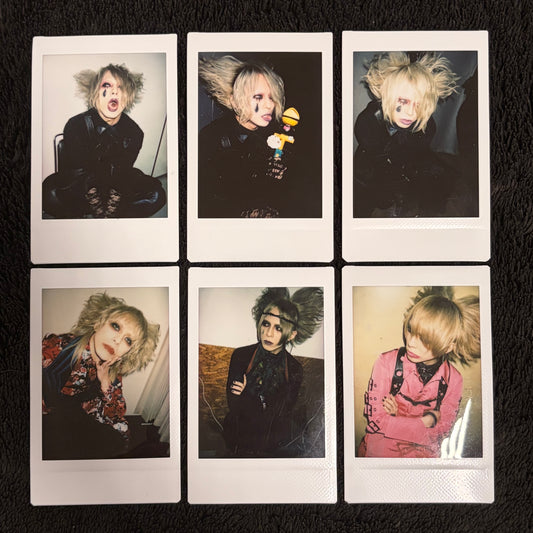 ΛrlequiΩ Aki Cheki ❀
